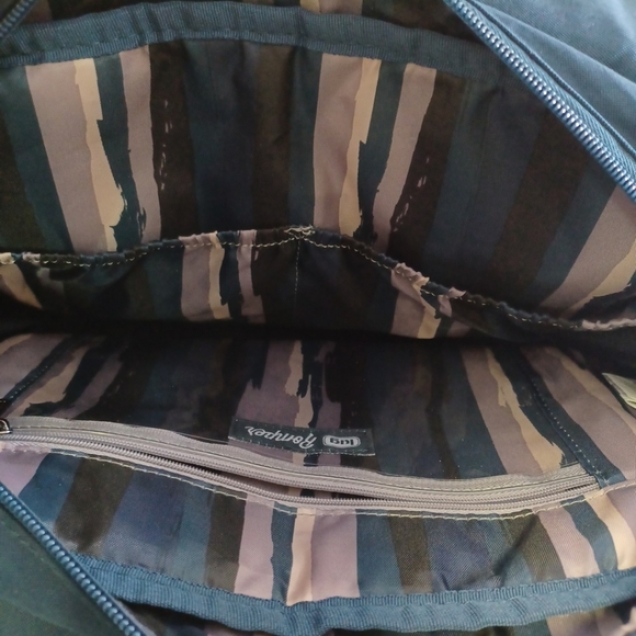 LUG Carry-On Shoulder Bag Quilted Retired ROMPER Navy Diaper Baby Bag VGC - Picture 11 of 16